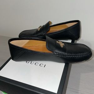 GUCCI Leather Driver with Bee size 6.5 new in box
